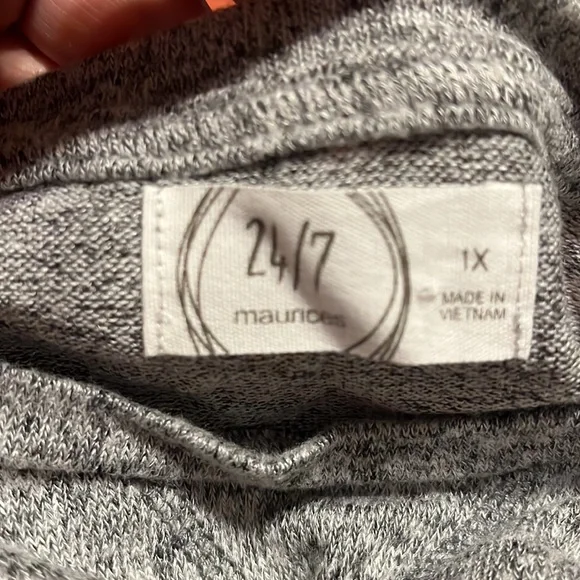 Maurices Gray and Pink Colorblock Sweater - Picture 3 of 3